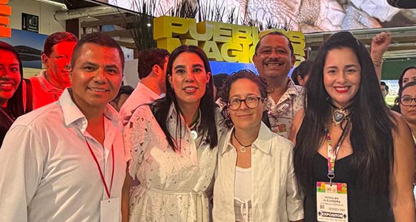 Tianguis Turístico